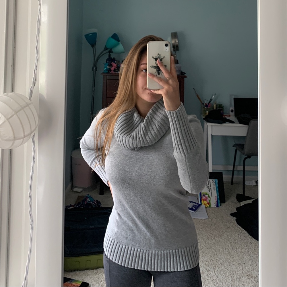 Gray Turtle Neck Scarf Sweater